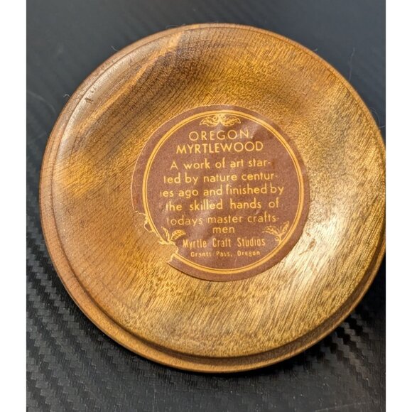 Vintage Myrtlewood Lidded Bowl With Acorn Set By Myrtle Craft Studio - Picture 10 of 11